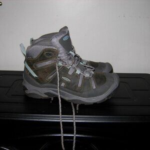 Keen Cicadia Mid-Height Waterproof Hiking Boot 9